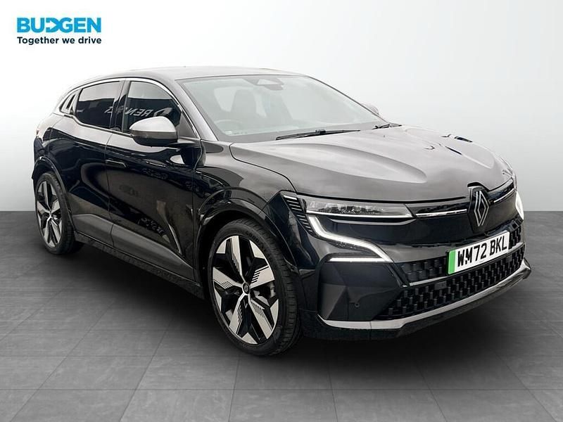 Used Renault Megane E-Tech Techno 160 kW (218 HP) 2022 Black/grey Hatchback