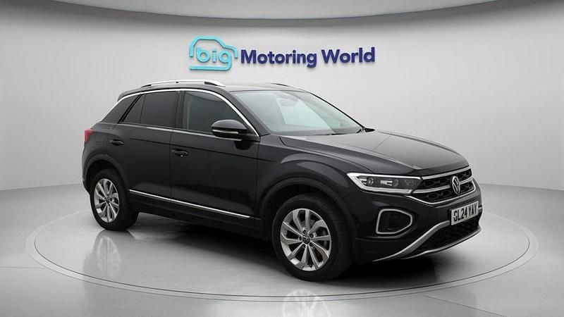 Used VW T-Roc Style 150 HP (110 kW) 2024 Black SUV