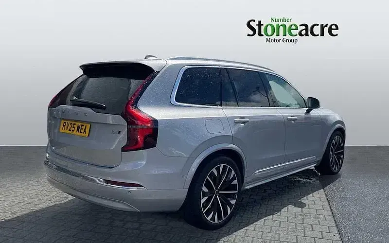 Used Volvo XC90 Ultra 250 HP (183 kW) 2025 Silver SUV