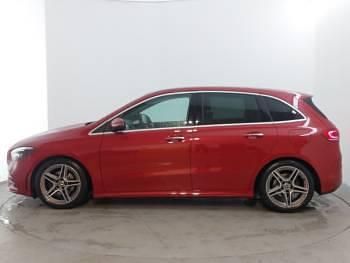 Used Mercedes B200 AMG Line Premium Plus 163 HP (119 kW) 2021 Red MPV