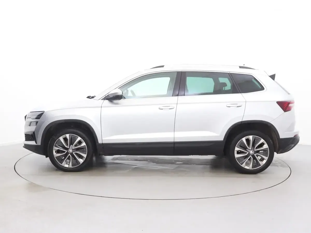 Second-hand Skoda Karoq SE L 150 CP (110 kW) 2023 Argintiu SUV