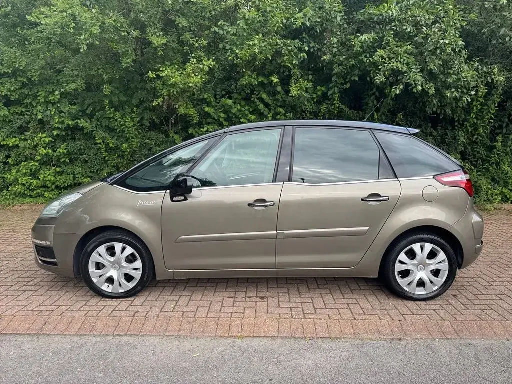 Used Citroën C4 Picasso Platinum 110 HP (80 kW) 2012 Brown MPV
