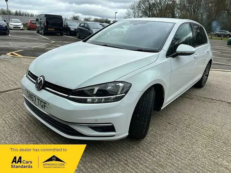 Used VW Golf VII SE 2017 White Hatchback