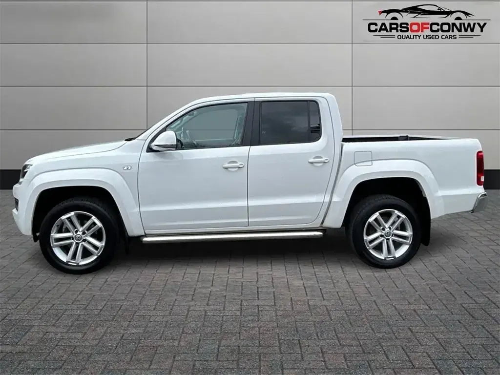 Used VW Amarok Highline 180 HP (132 kW) 2017 White Pickup