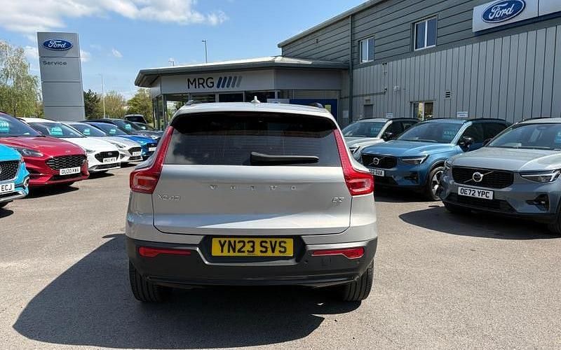 Used Volvo XC40 Plus 163 HP (119 kW) 2026 SUV