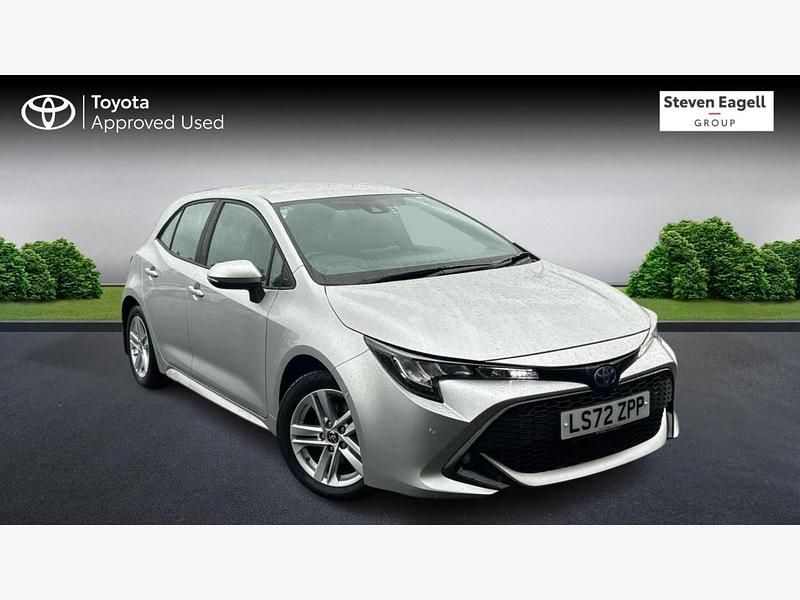 Silver Used 2022 Toyota Corolla Hatchback | £18,611 (Fair price) - Image 1/3