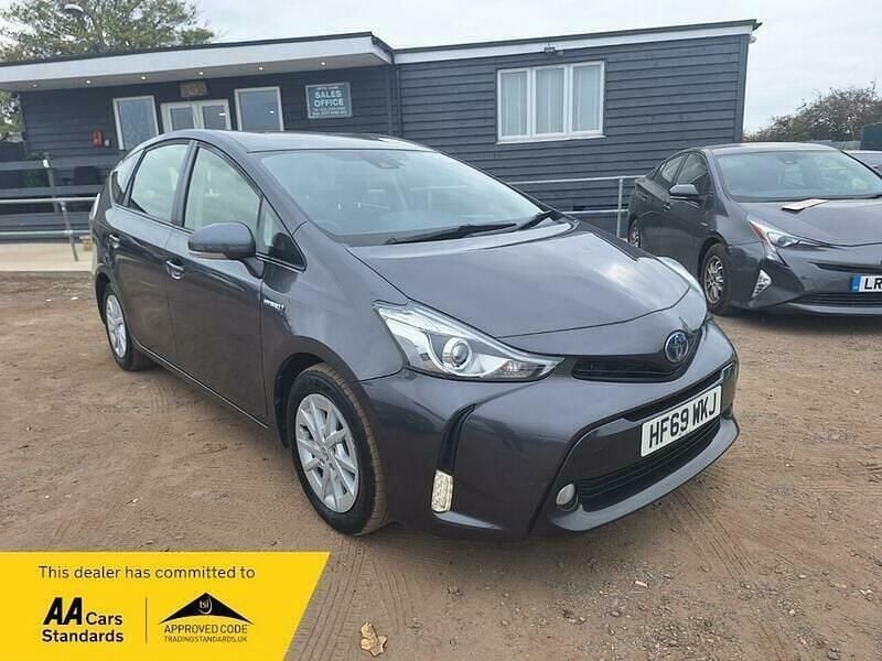 Grey Used 2019 Toyota Prius+ MPV | £16,995 (A bit pricey) - Image 1/4