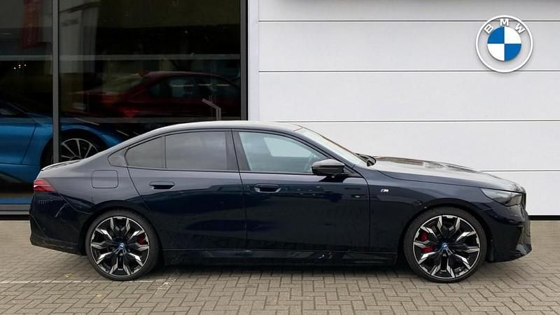 Used BMW i5 Comfort Edition 436 kW (593 HP) 2023 Black Sedan