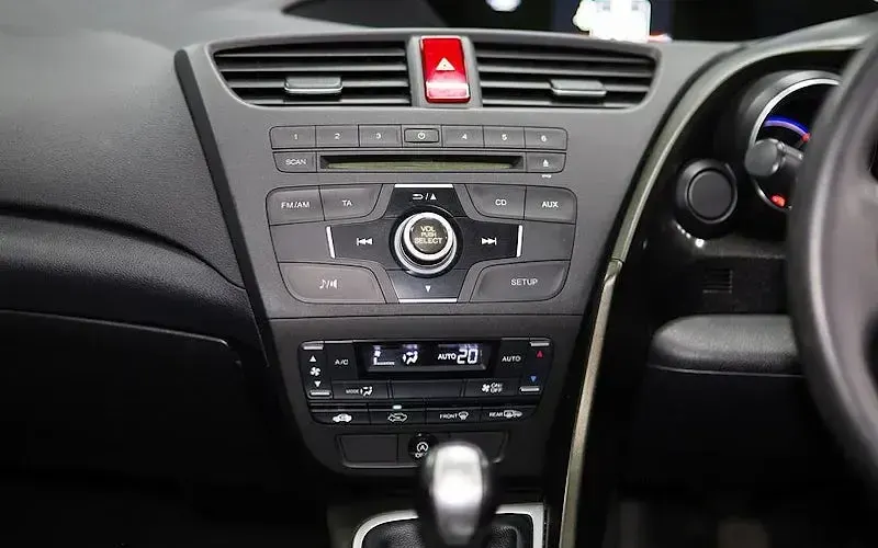 Used Honda Civic SE 99 HP (72 kW) 2013 Hatchback