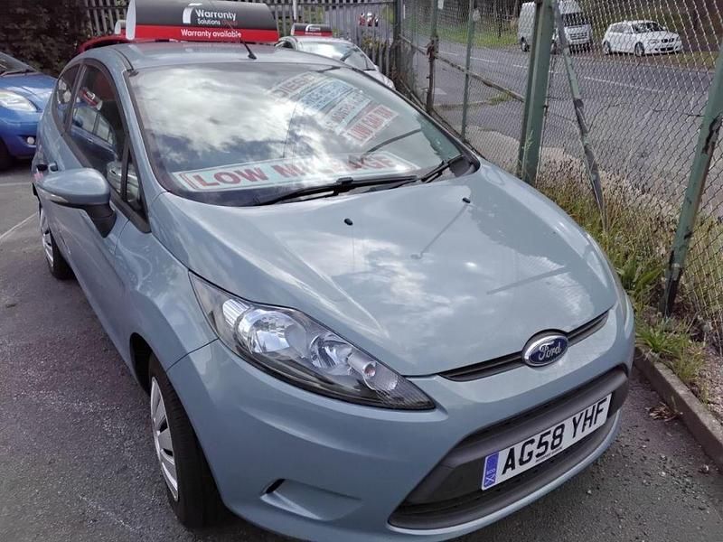 Blue Used 2009 Ford Fiesta Hatchback | £3,995 (Fair price) - Image 1/4