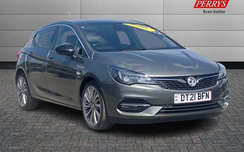 Used 2021 Vauxhall Astra Edition Hatchback | £10,791 (Fair price) - Image 1/4