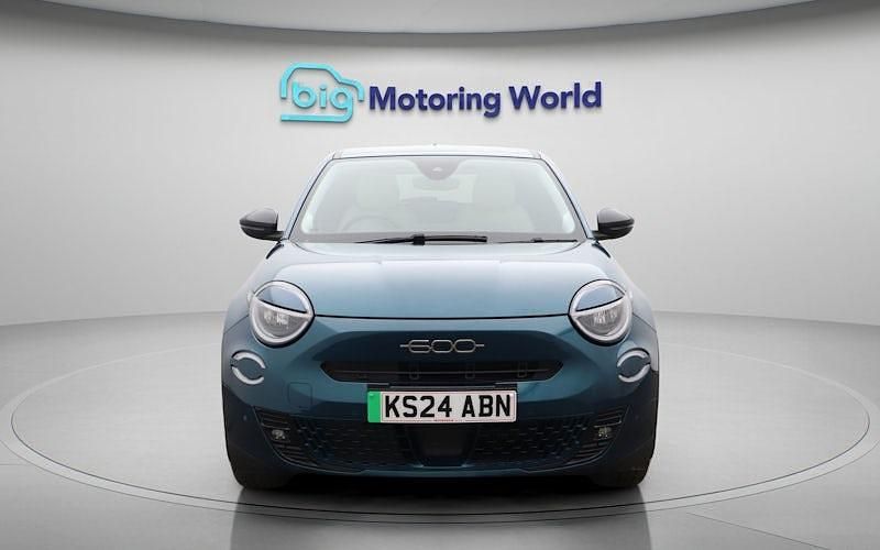 Used Fiat 600E La Prima 114 kW (156 HP) 2026 Hatchback