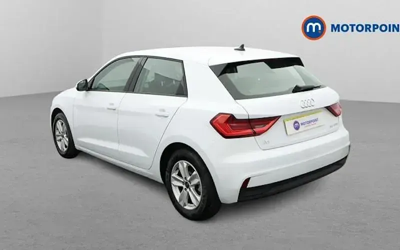 Used Audi A1 Sportback 110 HP (80 kW) 2023 White Hatchback