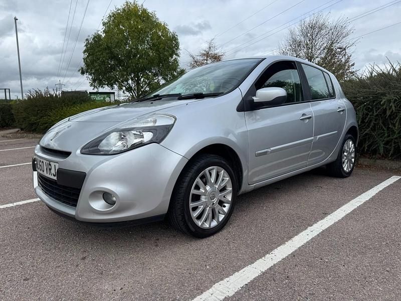 Used Renault Clio II Dynamique 100 HP (73 kW) 2010 Silver Hatchback