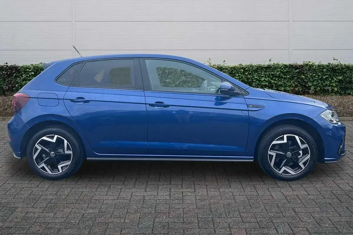 Used VW Polo R-line 115 HP (84 kW) 2025 Blue Hatchback