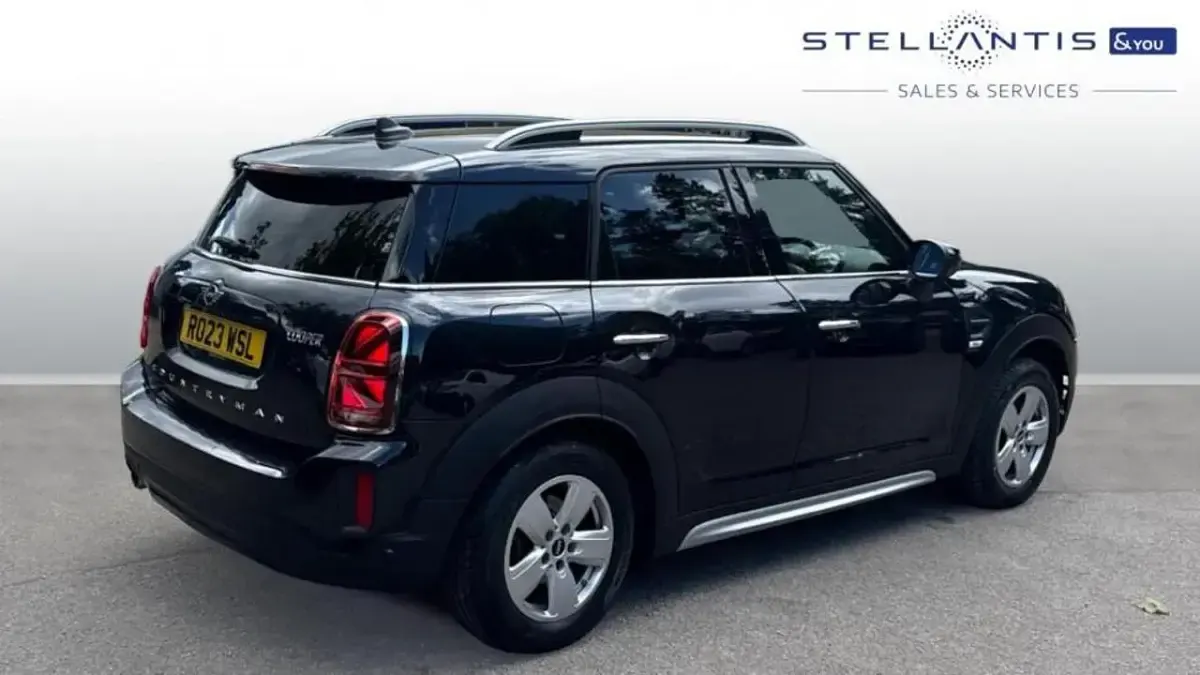 Used Mini Cooper Countryman Classic 134 HP (98 kW) 2023 Black SUV