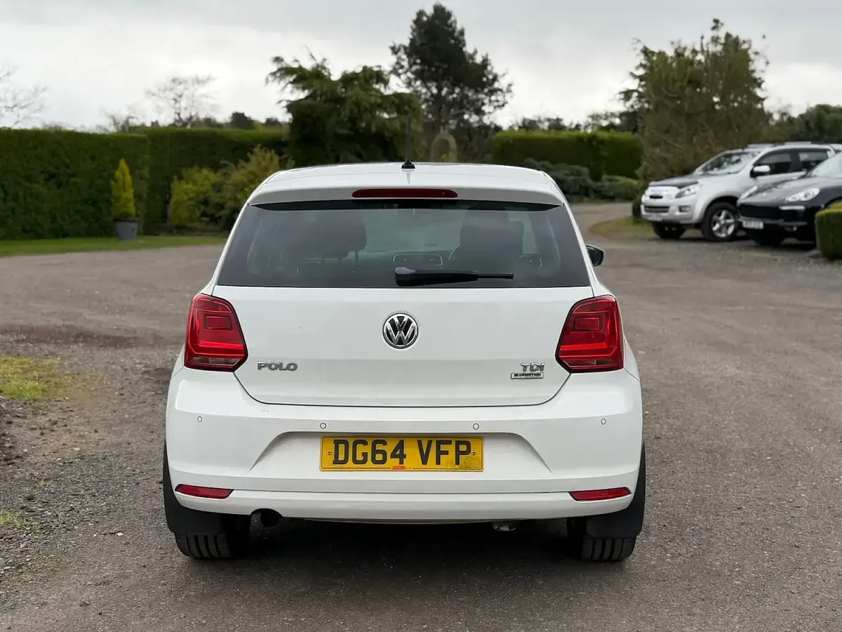 Used VW Polo SEL 90 HP (66 kW) 2014 White Hatchback