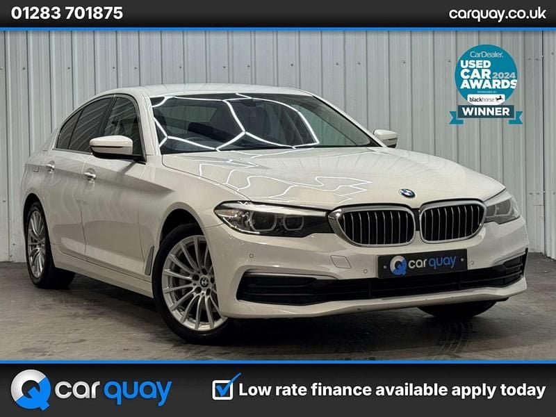 White Used 2017 BMW 530 Comfort Edition Sedan | £12,795 (Expensive) - Image 1/4