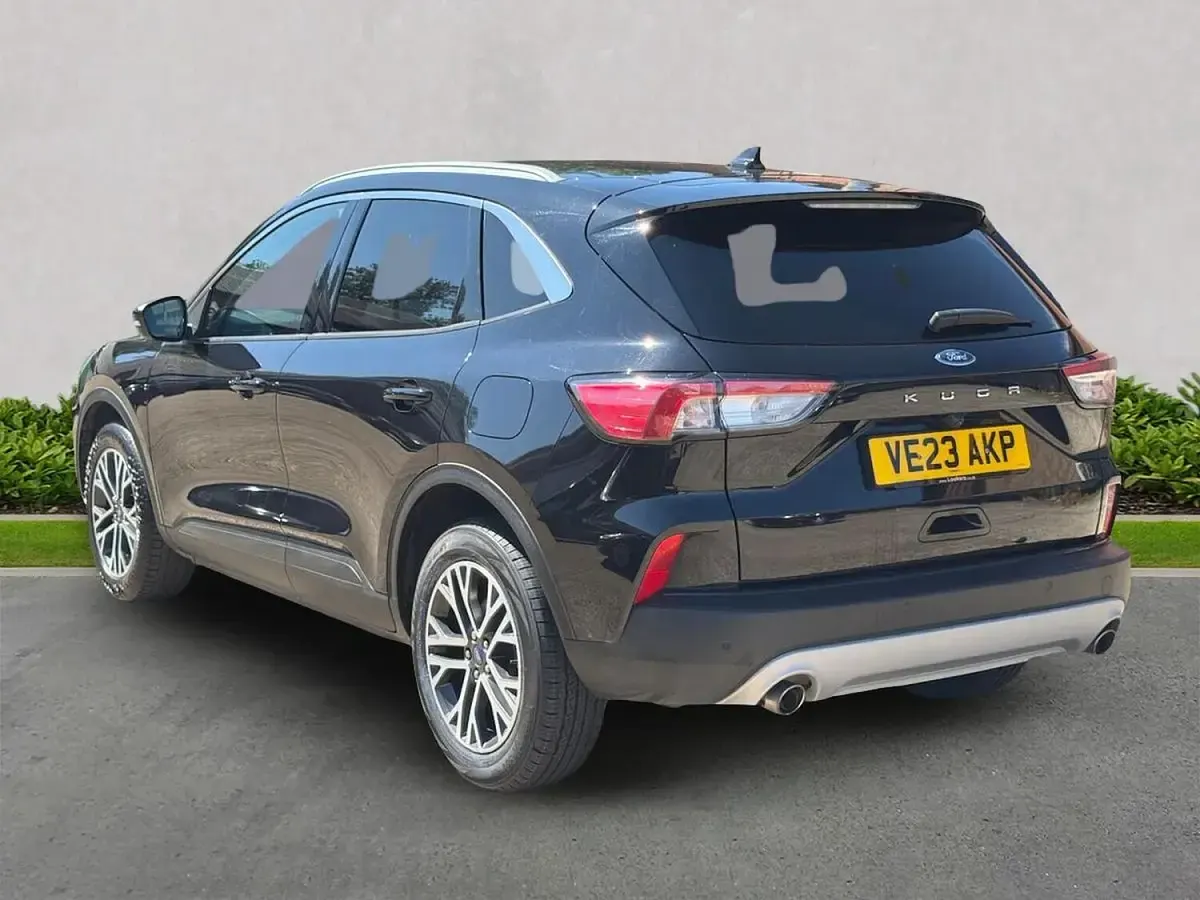 Used Ford Kuga Titanium 150 HP (110 kW) 2023 Black SUV