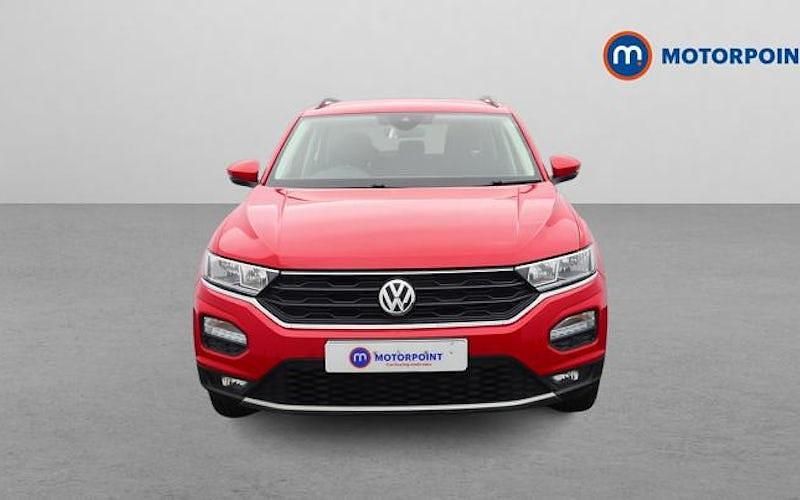 Used VW T-Roc SE 150 HP (110 kW) 2020 Red SUV