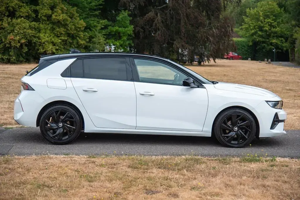 Used Vauxhall Astra GS Line 2022 White Hatchback