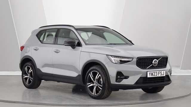 Grey Used 2024 Volvo XC40 Plus SUV | £25,000 (Good price) - Image 1/3