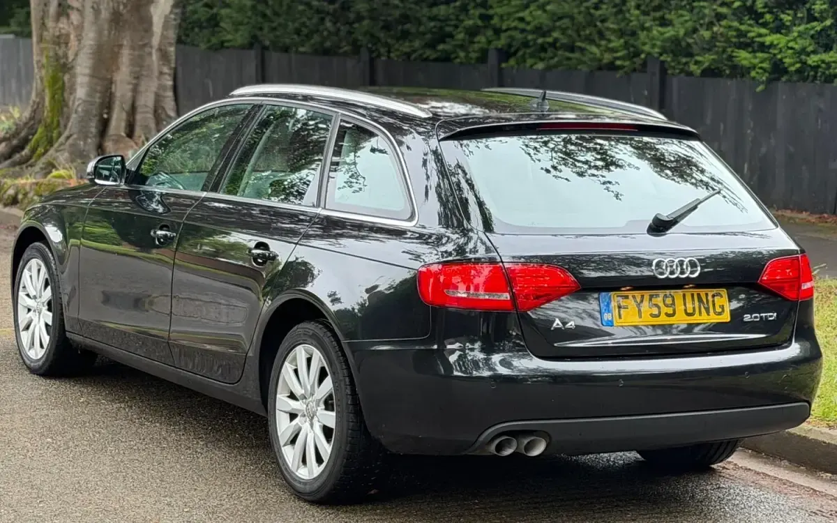 Used Audi A4 143 HP (105 kW) 2009 Black Estate