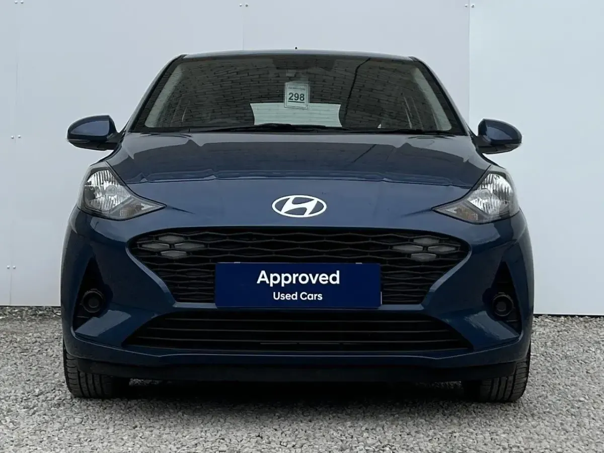 Used Hyundai i10 Advanced 62 HP (45 kW) 2025 Blue Hatchback