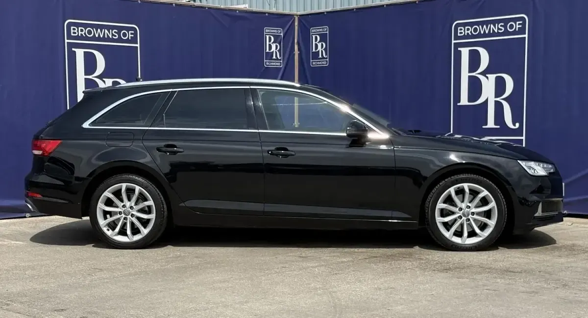 Used Audi A4 Sport 150 HP (110 kW) 2019 Black Estate