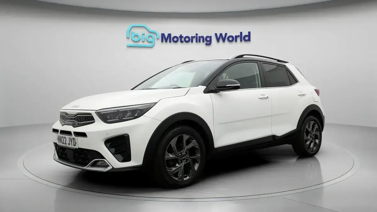 Used Kia Stonic GT-Line S 118 HP (86 kW) 2022 White SUV