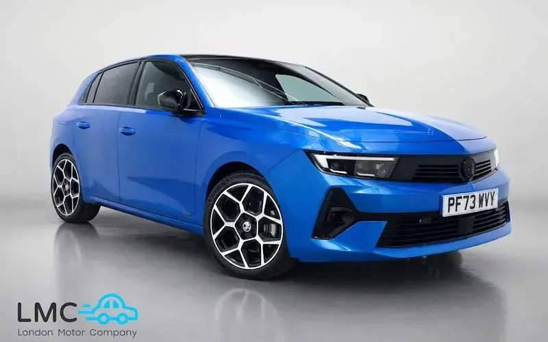 Used Vauxhall Astra Ultimate 131 HP (96 kW) 2025 Hatchback