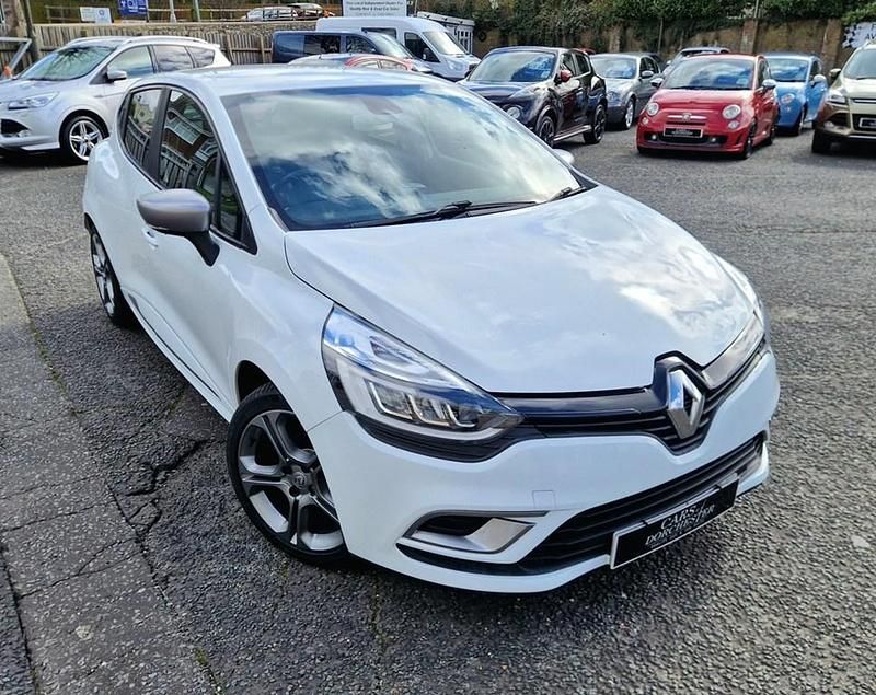 Used Renault Clio IV GT-Line 2018 White Hatchback