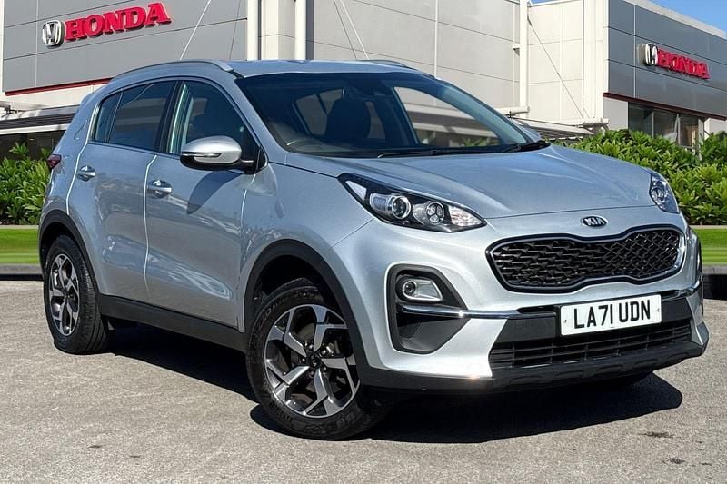 Used Kia Sportage 116 HP (85 kW) 2022 Silver SUV