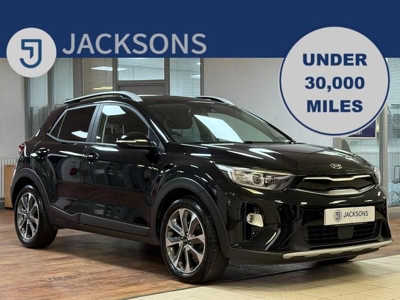 Black Used 2020 Kia Stonic SUV | £11,400 (Fair price) - Image 1/3