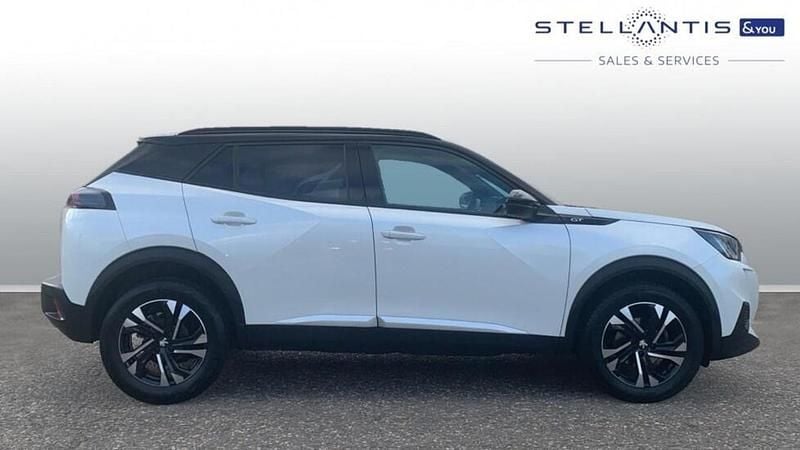 White Used 2023 Peugeot 2008 GT SUV | £15,395 (Fair price) - Image 1/4