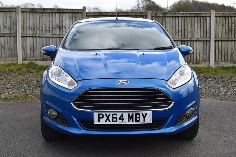 Used Ford Fiesta Titanium X 95 HP (69 kW) 2014 Blue Hatchback