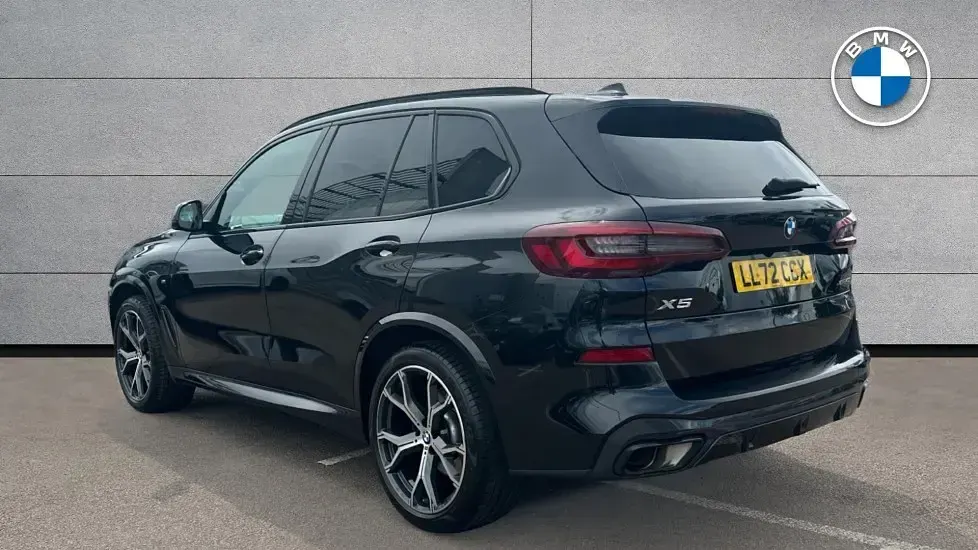 Used BMW X5 M Sport 335 HP (246 kW) 2022 Black SUV