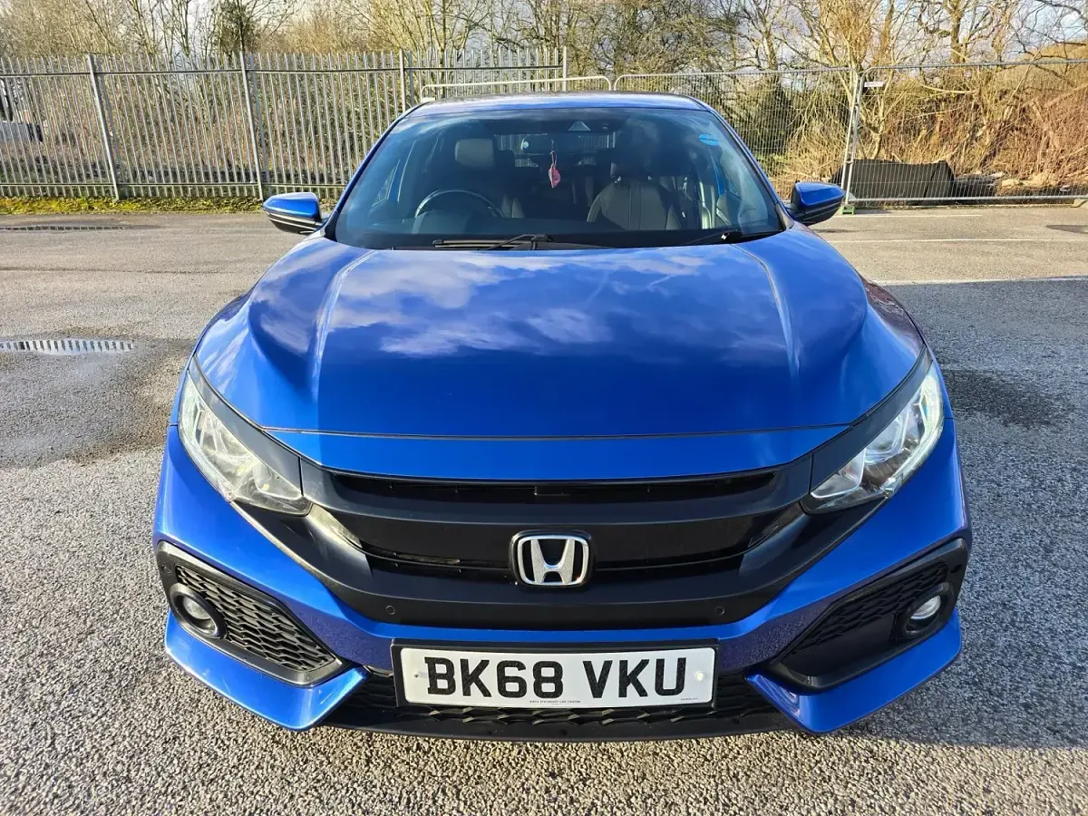 Used Honda Civic SR 126 HP (92 kW) 2018 Blue Hatchback