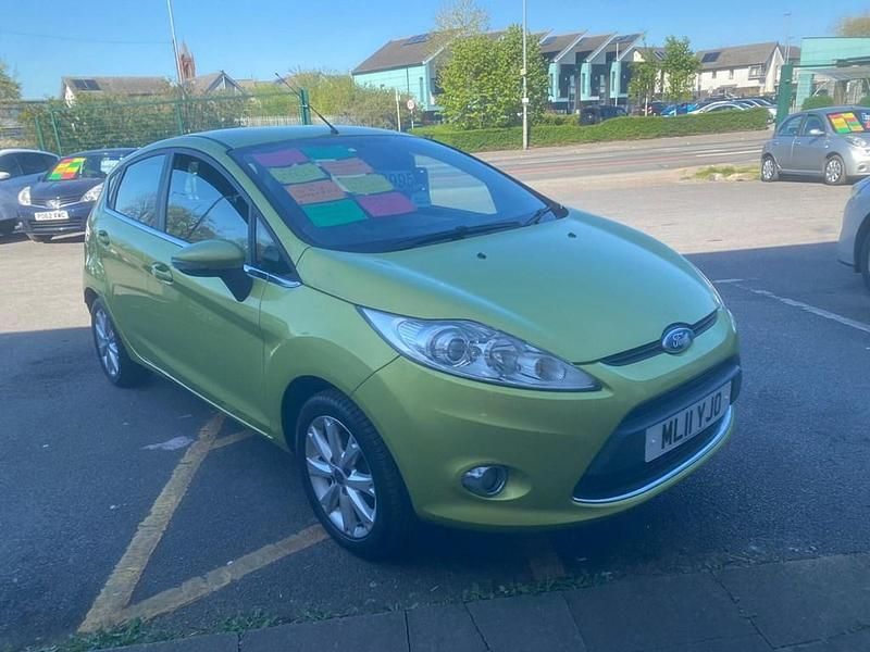 Used Ford Fiesta Zetec 96 HP (70 kW) 2011 Green Hatchback