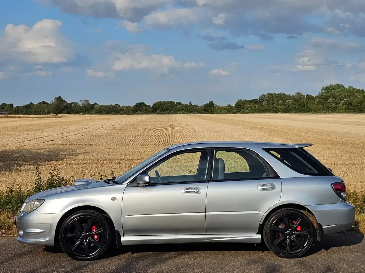 Used Subaru Impreza 2006 Silver Hatchback