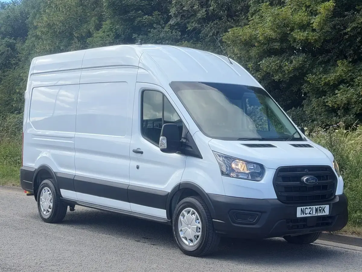 Used Ford Transit 130 HP (95 kW) 2021 White Van