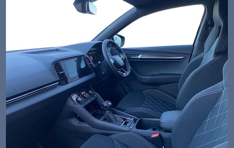 Used Skoda Karoq SportLine 150 HP (110 kW) 2025 Graphite grey metallic SUV