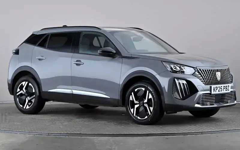 Used Peugeot 2008 Allure 131 HP (96 kW) 2024 SUV