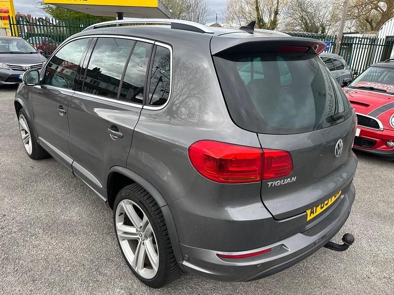Used VW Tiguan R-line 177 HP (130 kW) 2014 Grey SUV