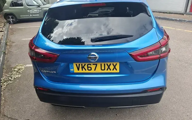 Used Nissan Qashqai N-Connecta 110 HP (80 kW) 2017 Blue SUV