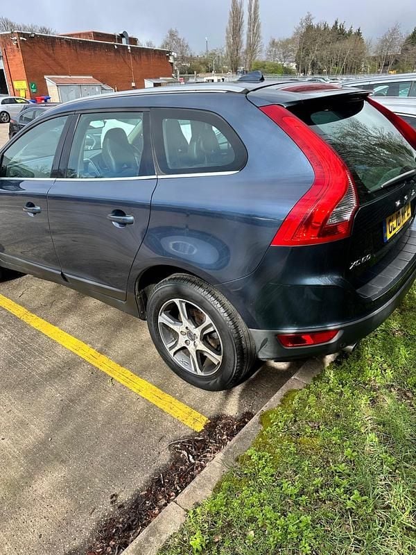 Used Volvo XC60 SE Lux 205 HP (150 kW) 2010 Blue SUV