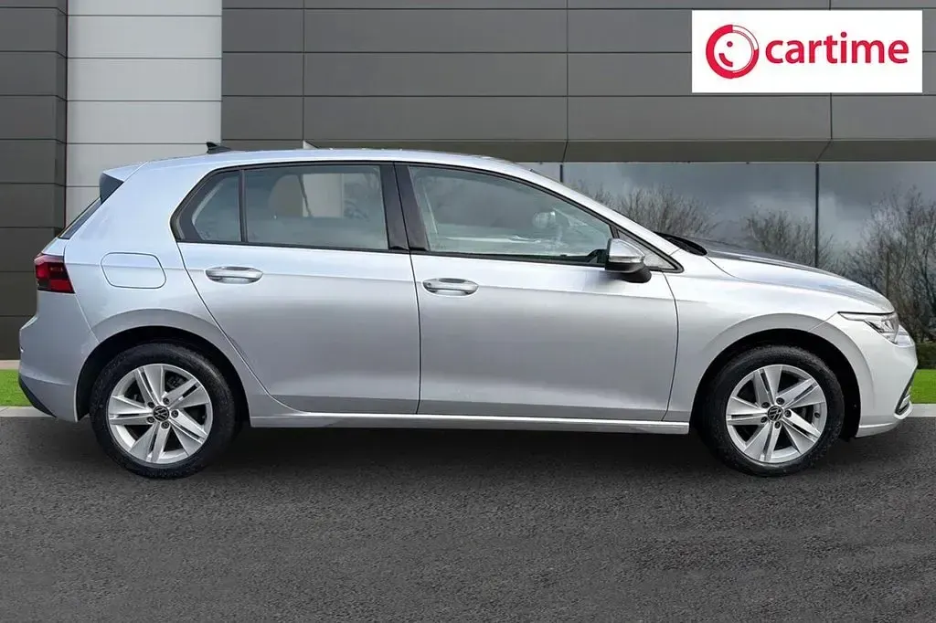 Used VW Golf VII S 110 HP (80 kW) 2021 Silver Hatchback
