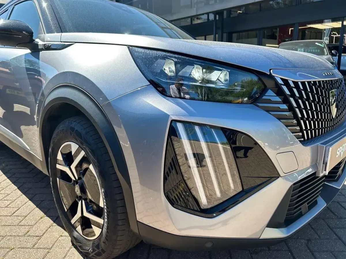 Used Peugeot 2008 GT 134 HP (98 kW) 2025 Grey SUV