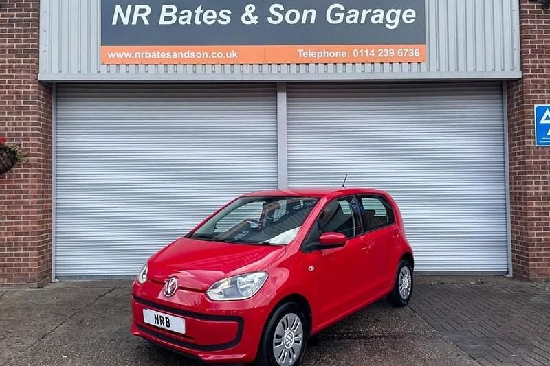 Tornado red Used 2015 VW up! move up! Hatchback | £5,495 (Fair price) - Image 1/1