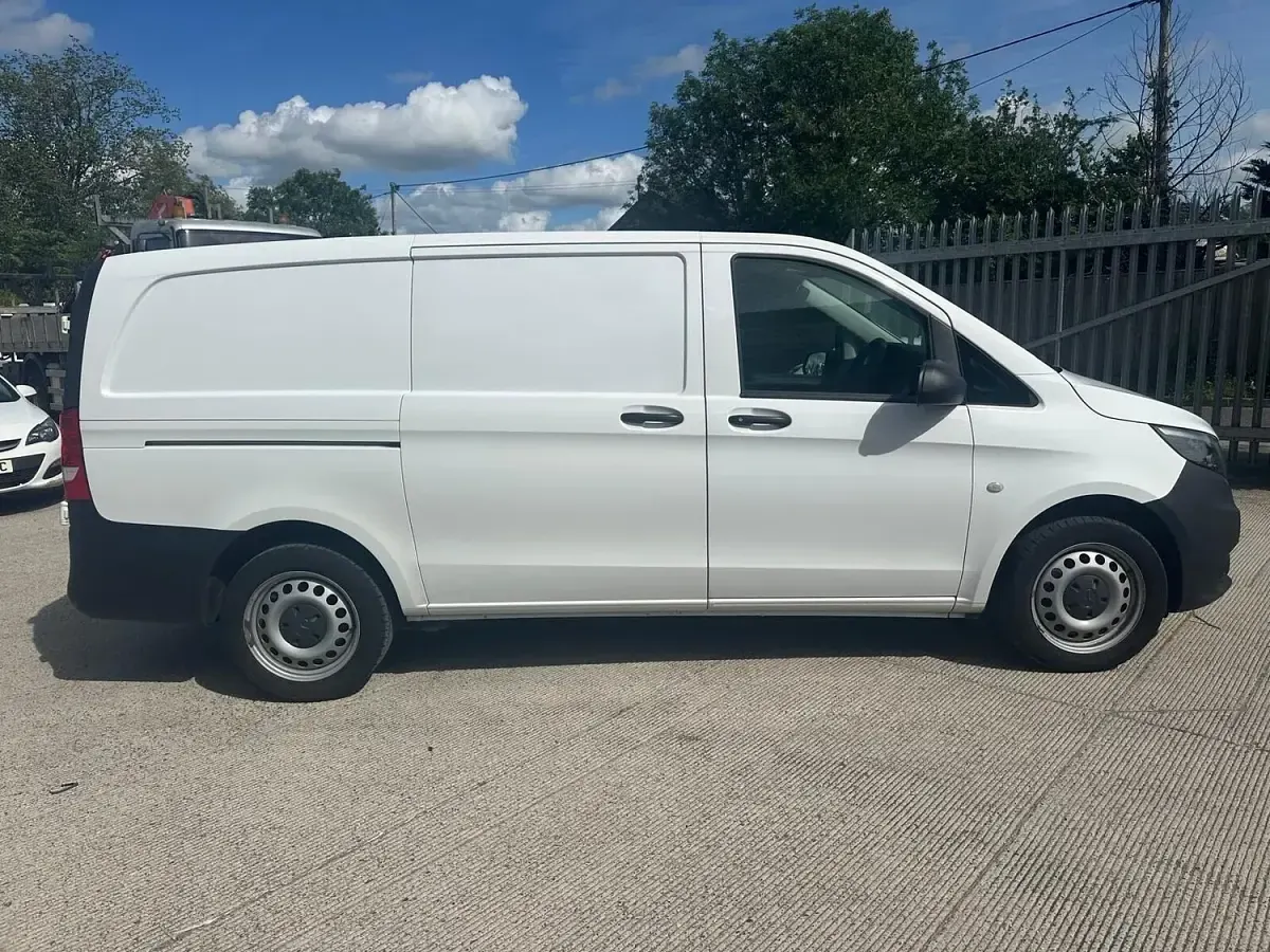 Used Mercedes Vito Progressive 2022 White Van
